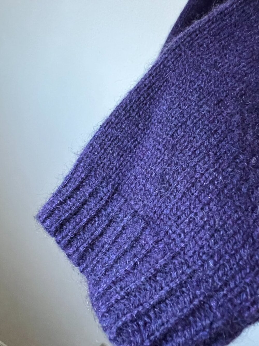 Eric Bompard Paris Purple Violet Turtleneck Cashmere Sweater S/M - Picture 7 of 12